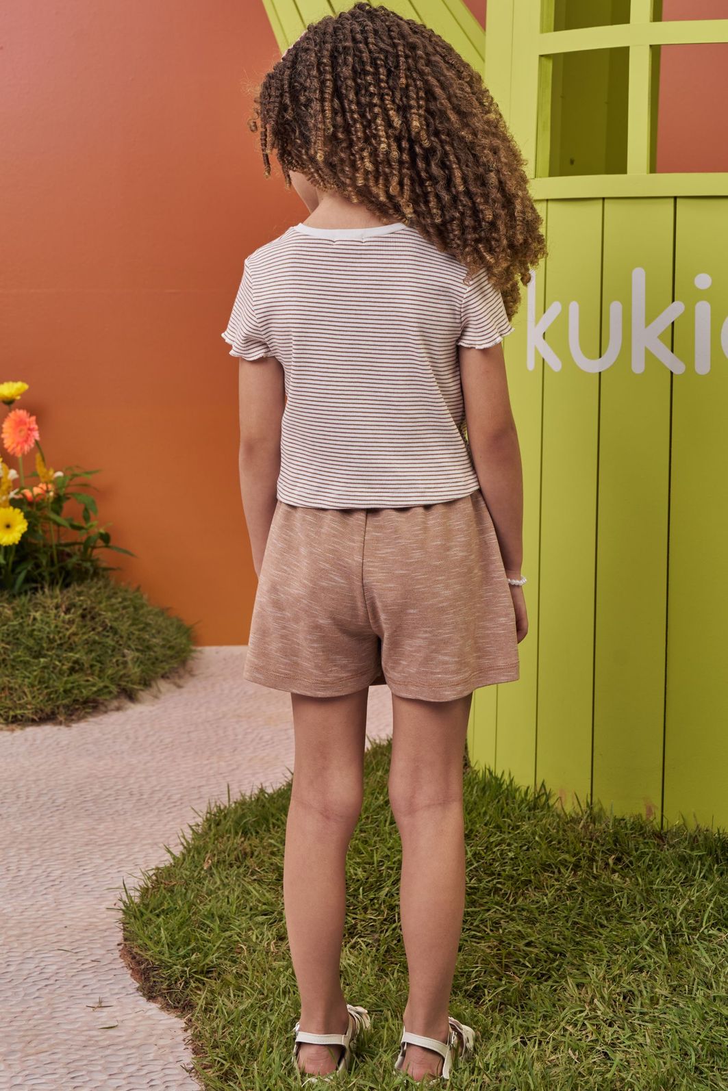 Conjunto de blusa em ribana listrada e short saia em malha  mesclada bicolor 98731 Kukiê Infantil Menina
