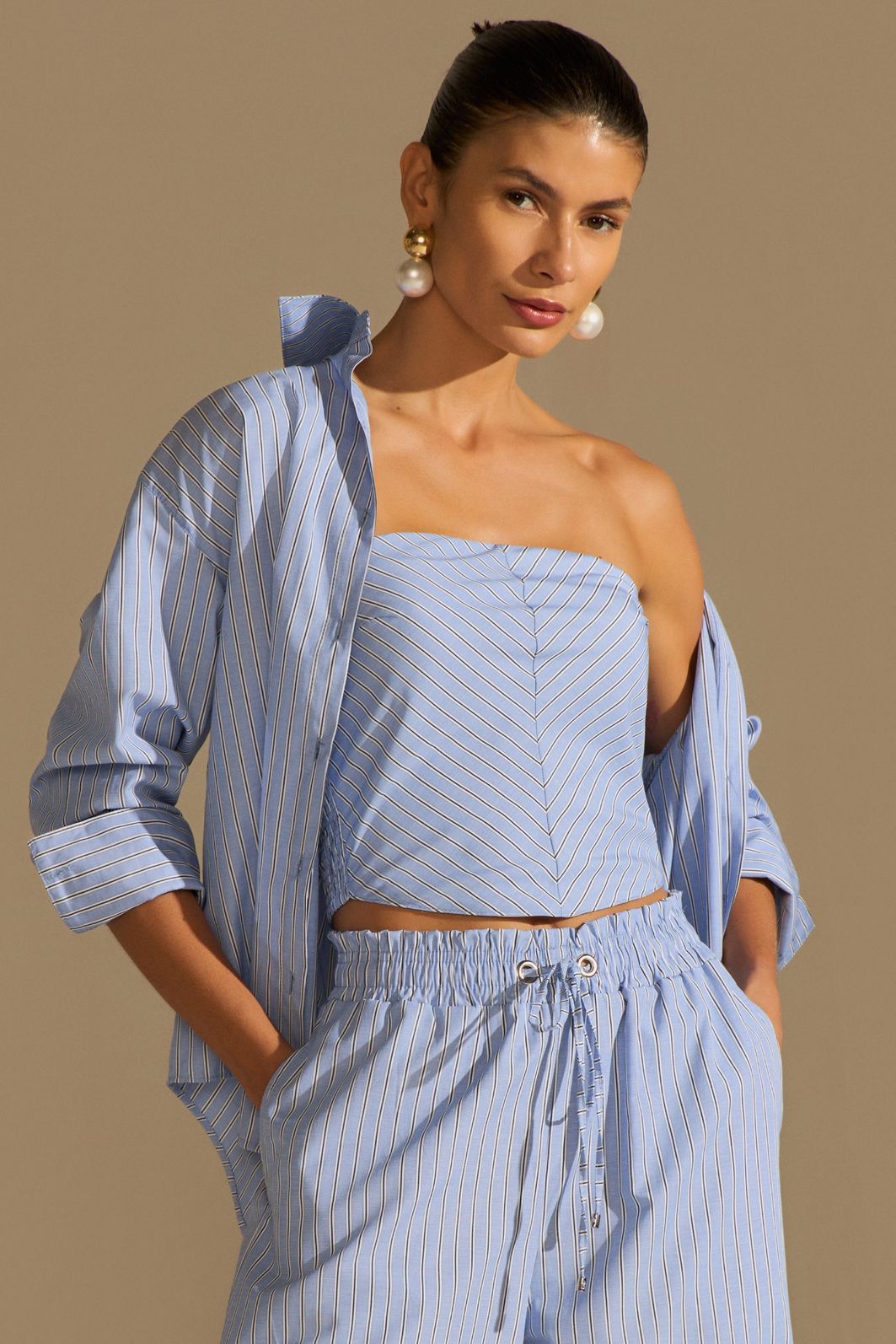 Blusa sem alça em tricoline de algodão listrado 94721 Linzzi Blusa sem alça em tricoline de algodão listrado 94721 Linzzi