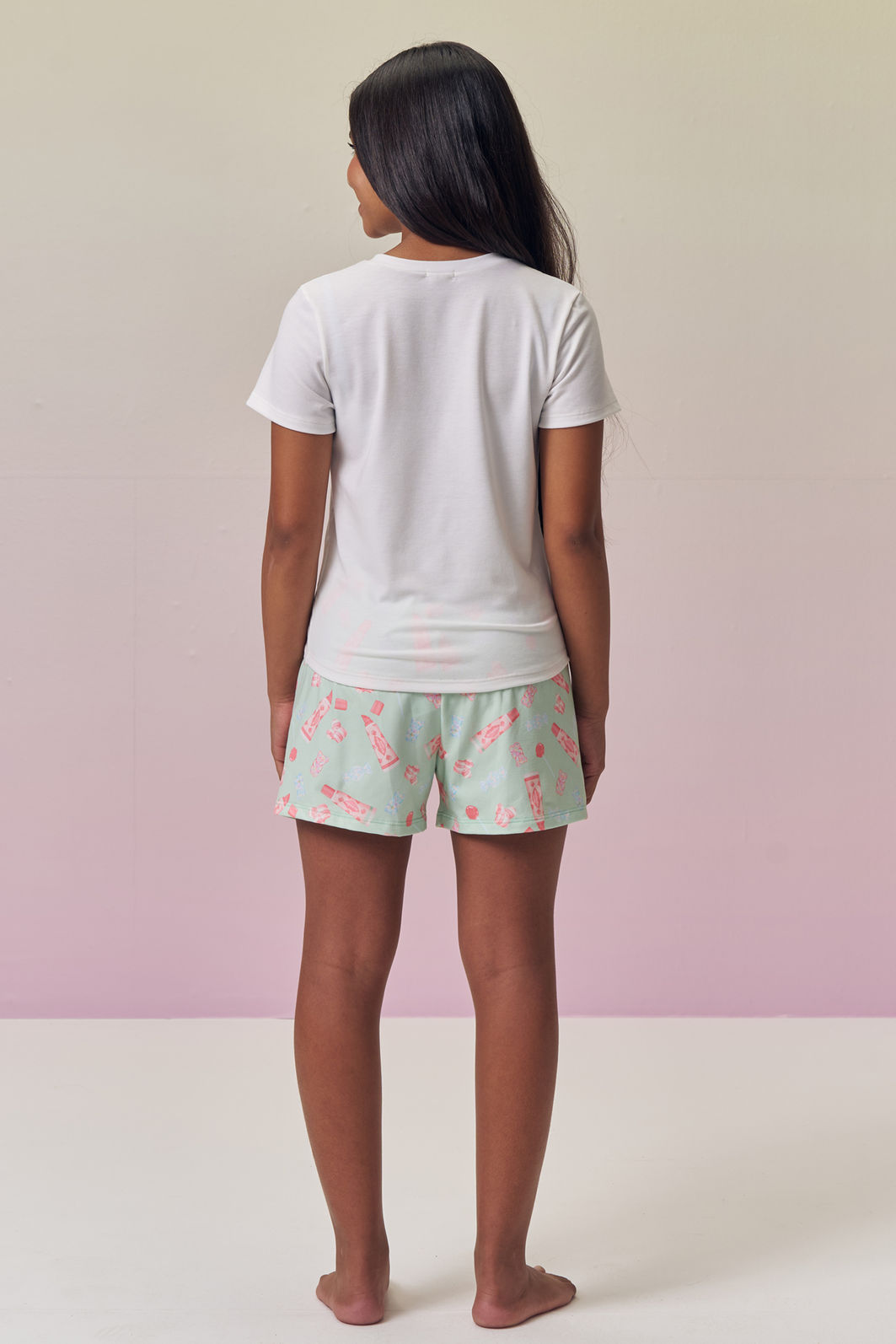 Conjunto de pijama com blusa em malha fresh e shorts em malha comfy 95083 Vic Teen Menina