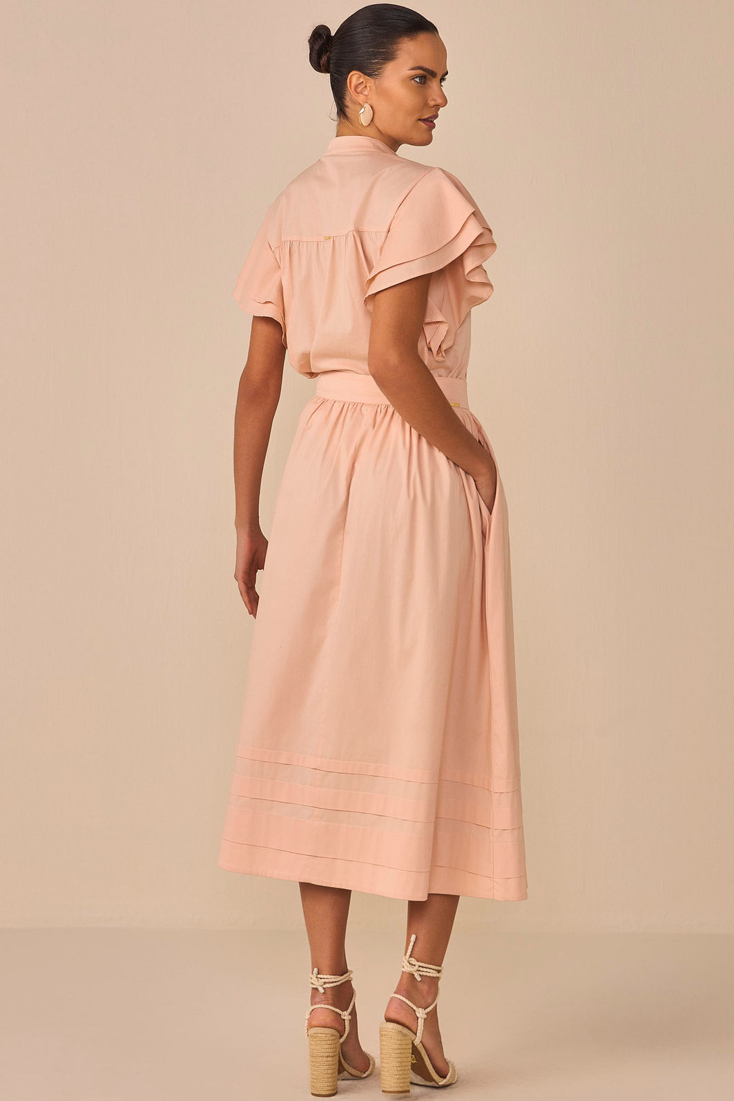 Saia maxi midi em tricoline premium com elastano. Acompanha shorts forro em malha 95286 Linzzi Saia maxi midi em tricoline premium com elastano. Acompanha shorts forro em malha 95286 Linzzi