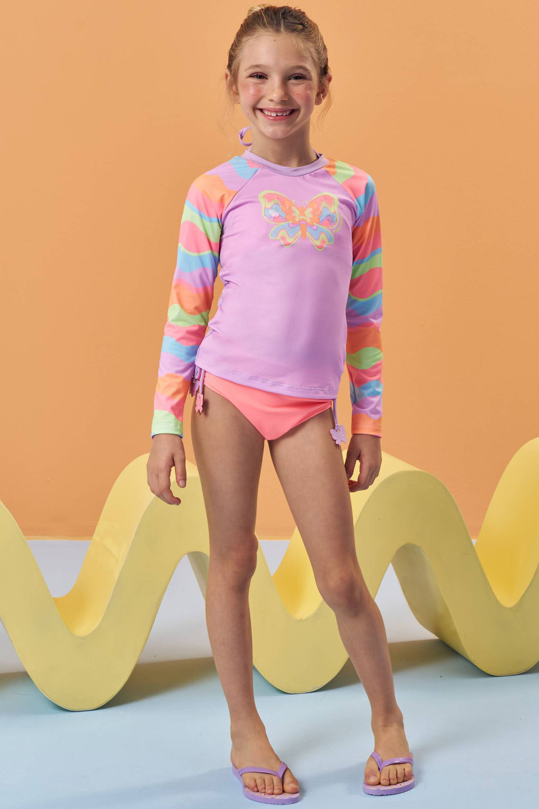 Trio de biquíni e blusa em malha com proteção UV50+ 96096 Kukiê Infantil Menina Trio de biquíni e blusa em malha com proteção UV50+ 96096 Kukiê Infantil Menina