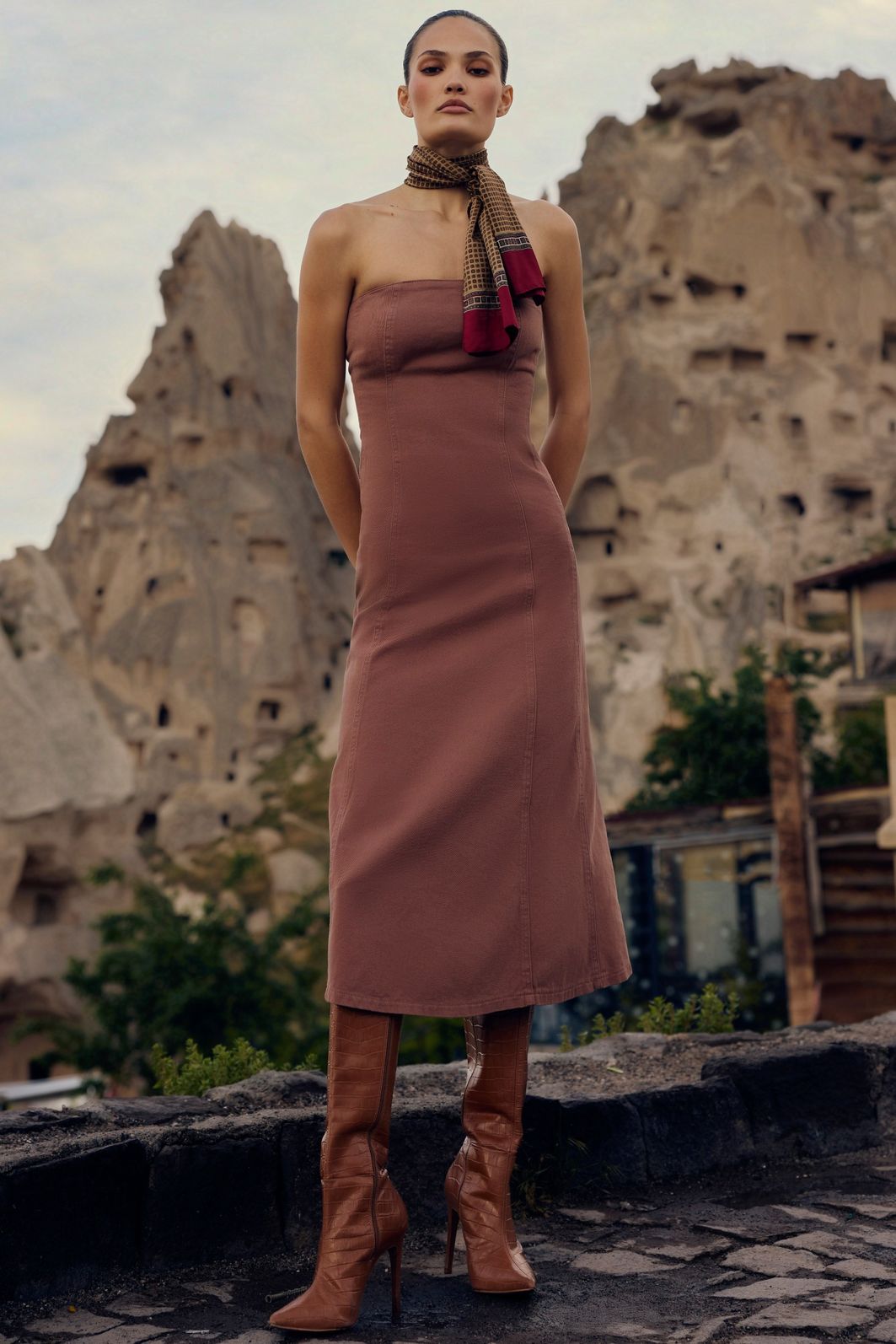 Vestido maxi midi em sarja 89317 Linzzi Vestido maxi midi em sarja 89317 Linzzi