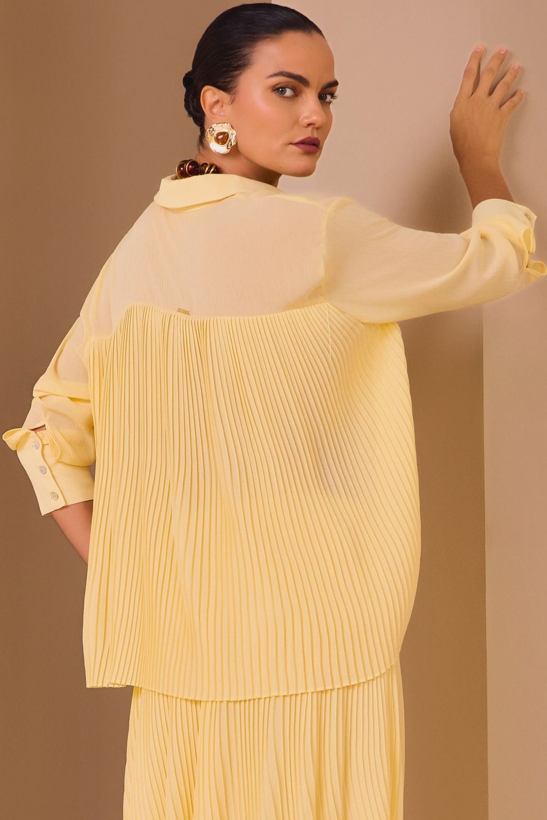 Camisa em chiffon texturizado 97662 Linzzi Camisa em chiffon texturizado 97662 Linzzi
