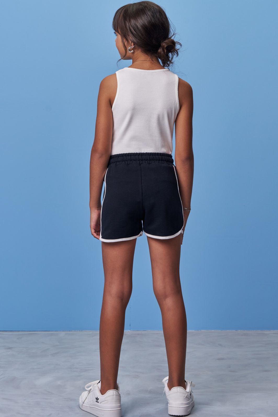 Conjunto de regata em canelado liz e shorts em moletom sem pelúcia 98254 Vic Teen Menina Conjunto de regata em canelado liz e shorts em moletom sem pelúcia 98254 Vic Teen Menina