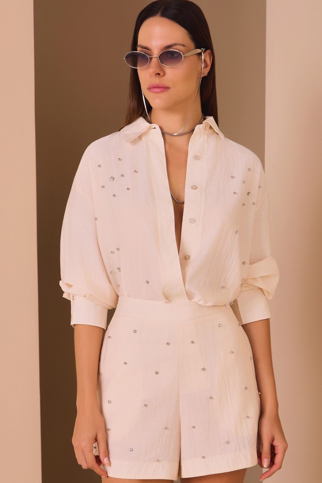 Camisa em crepe de viscose rayon 98629 Linzzi Camisa em crepe de viscose rayon 98629 Linzzi