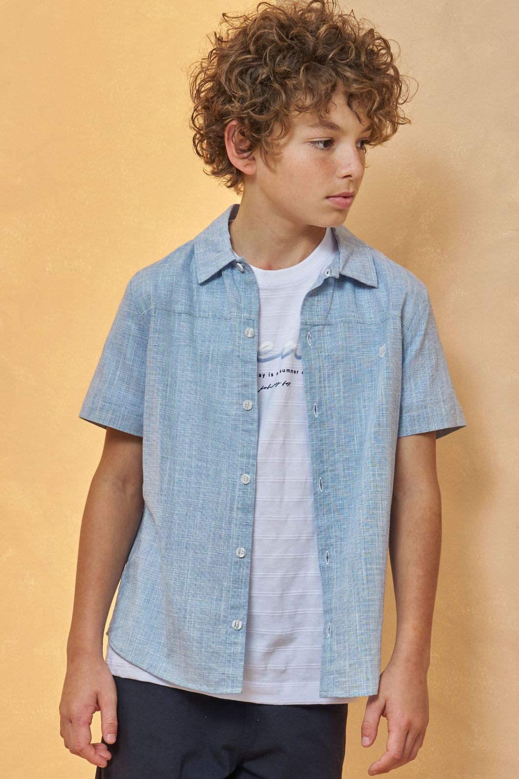 Camisa em verano chambray 96722 Johnny Fox Teen Menino Camisa em verano chambray 96722 Johnny Fox Teen Menino