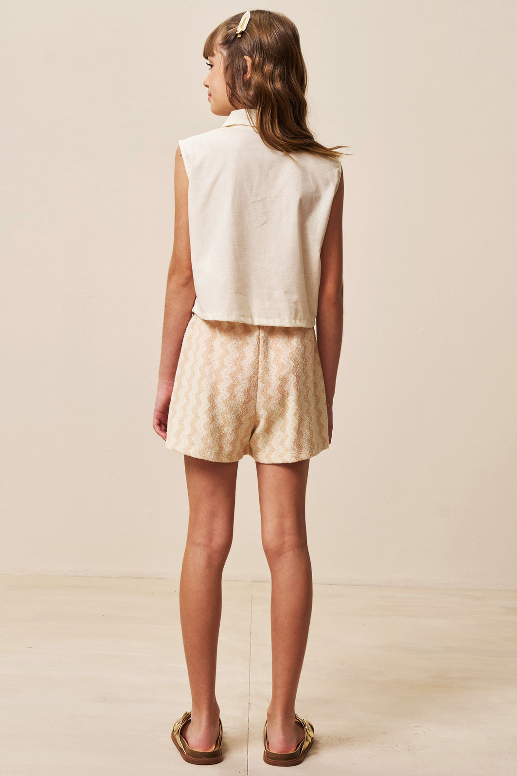 Conjunto de camisa em linho e short saia em malha resort 94412 Vic Teen Menina Conjunto de camisa em linho e short saia em malha resort 94412 Vic Teen Menina