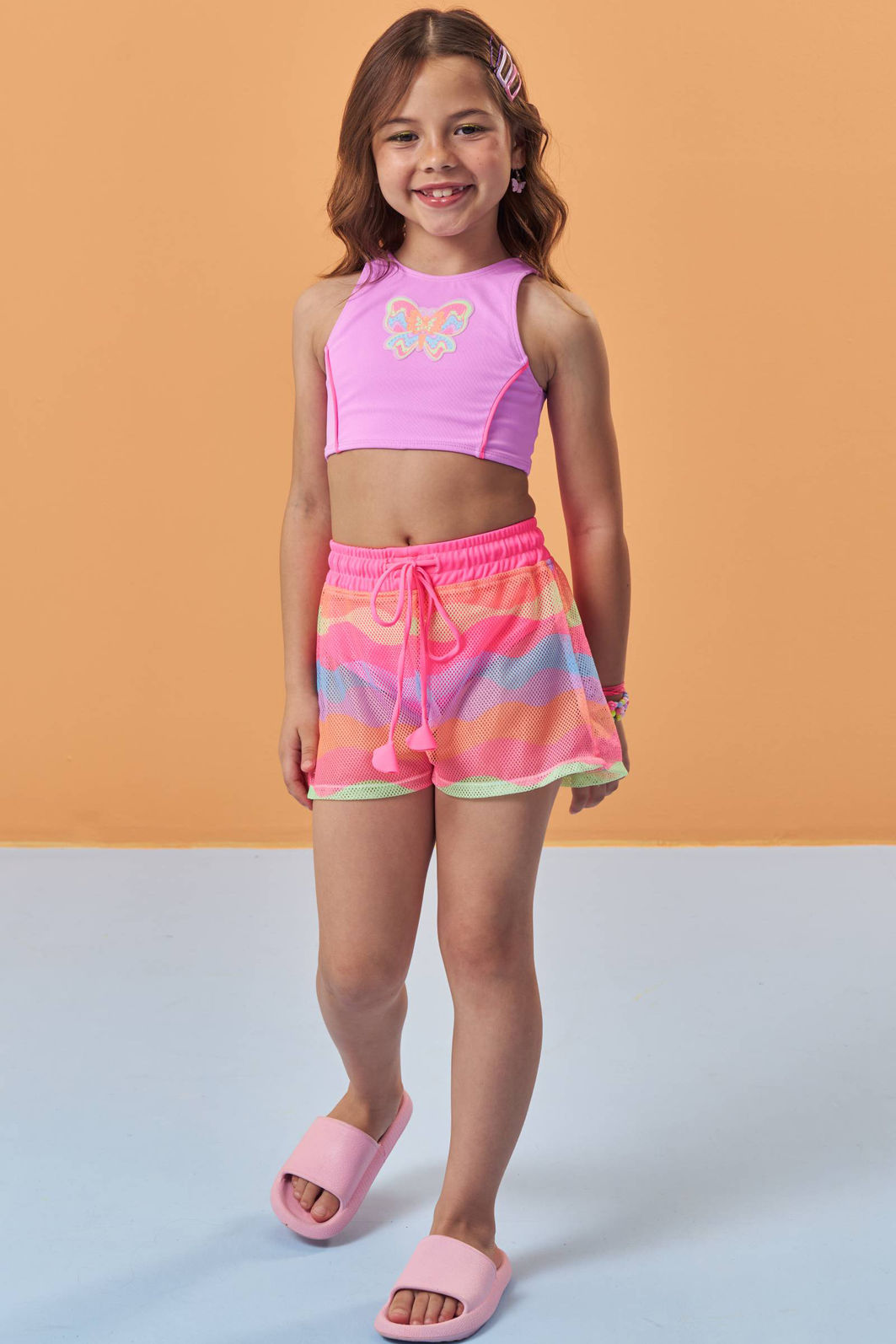Trio de biquíni em malha poliamida com proteção UV50+ e shorts em tela fashion 96224 Kukiê Infantil Menina