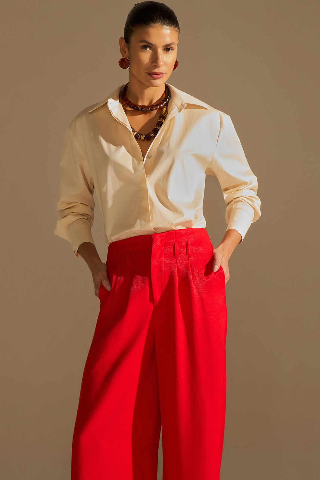 Calça pantalona em crepe alfaiataria 96181 Linzzi Calça pantalona em crepe alfaiataria 96181 Linzzi