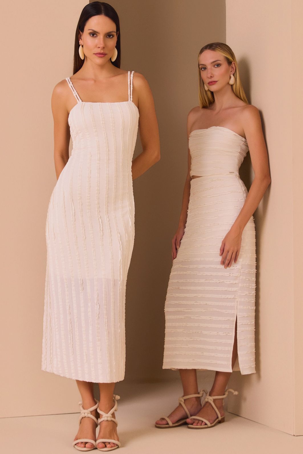 Vestido maxi midi em malha texturizada com elastano 97876 Linzzi Vestido maxi midi em malha texturizada com elastano 97876 Linzzi