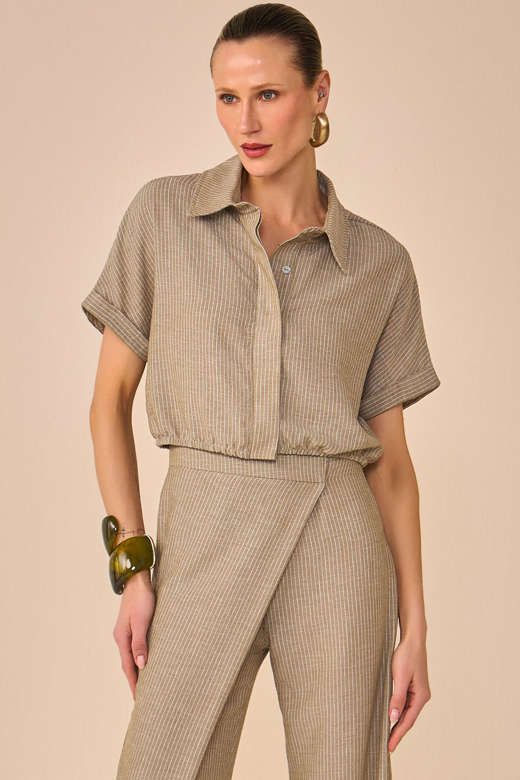 Camisa em blend de linho listrado 95847 Linzzi Camisa em blend de linho listrado 95847 Linzzi
