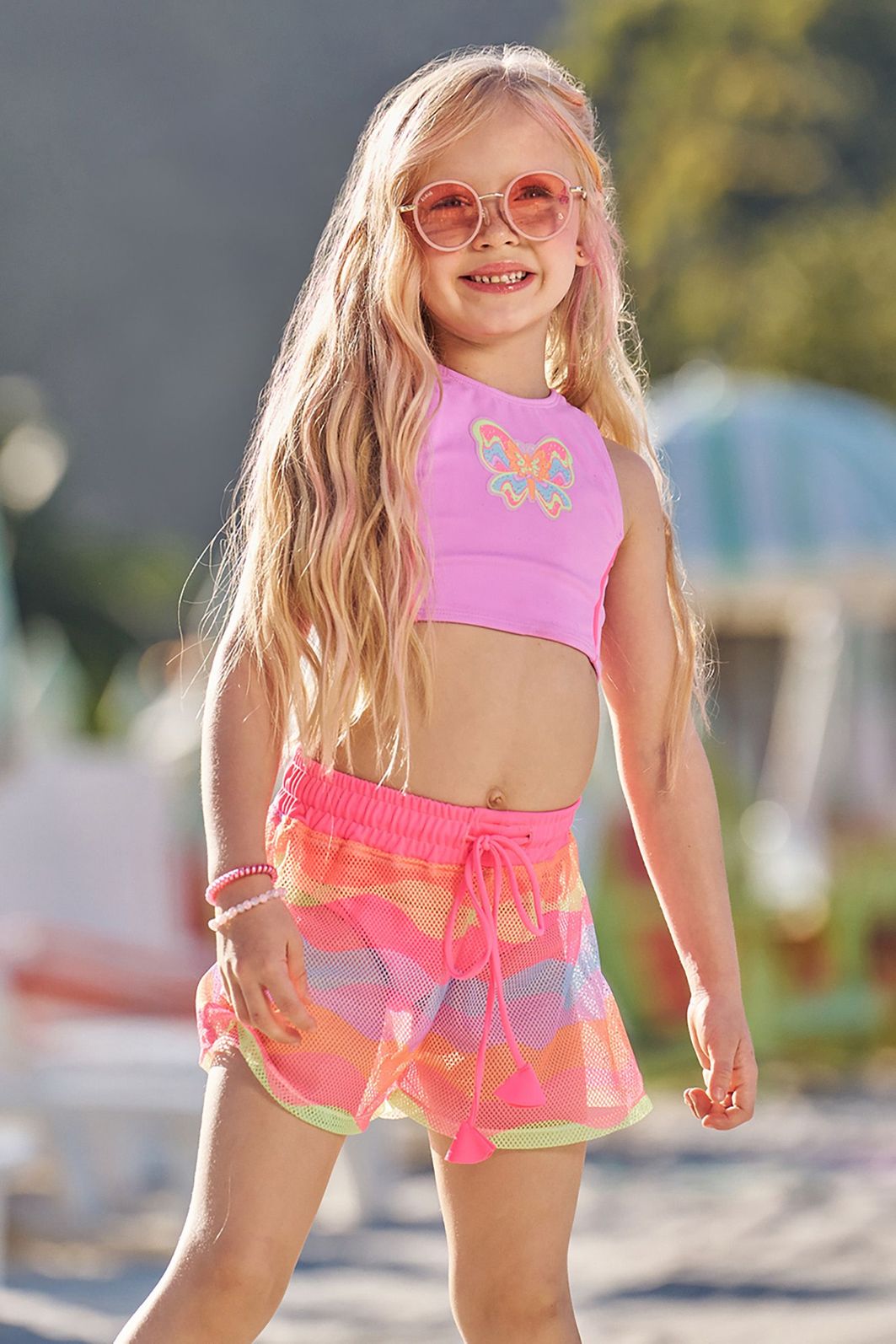 Óculos de sol com proteção UV. Acompanha caixinha e estojo porta óculos. 96829 Kukiê Infantil Menina Óculos de sol com proteção UV. Acompanha caixinha e estojo porta óculos. 96829 Kukiê Infantil Menina