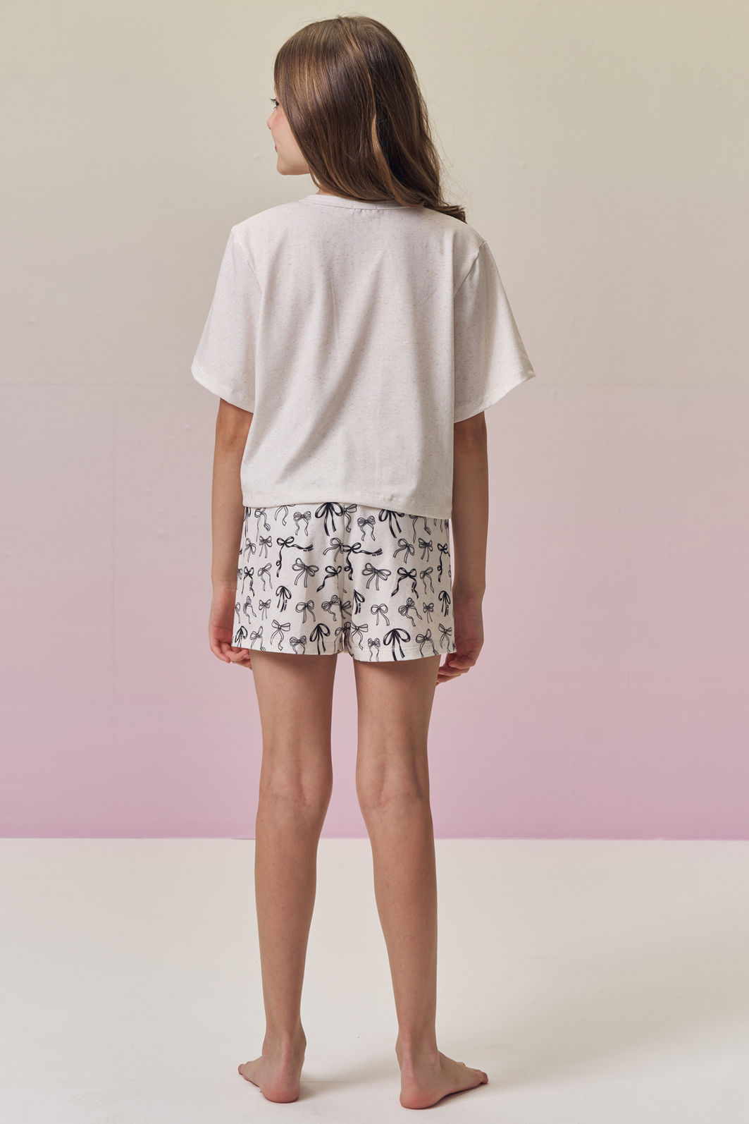 Conjunto de pijama com blusa em malha fresh e shorts em malha comfy 95077 Vic Teen Menina