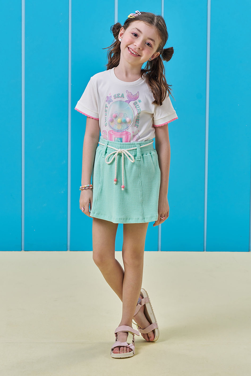 Conjunto de blusa em meia malha e short saia em malha waffle 96587 Kukiê Infantil Menina Conjunto de blusa em meia malha e short saia em malha waffle 96587 Kukiê Infantil Menina
