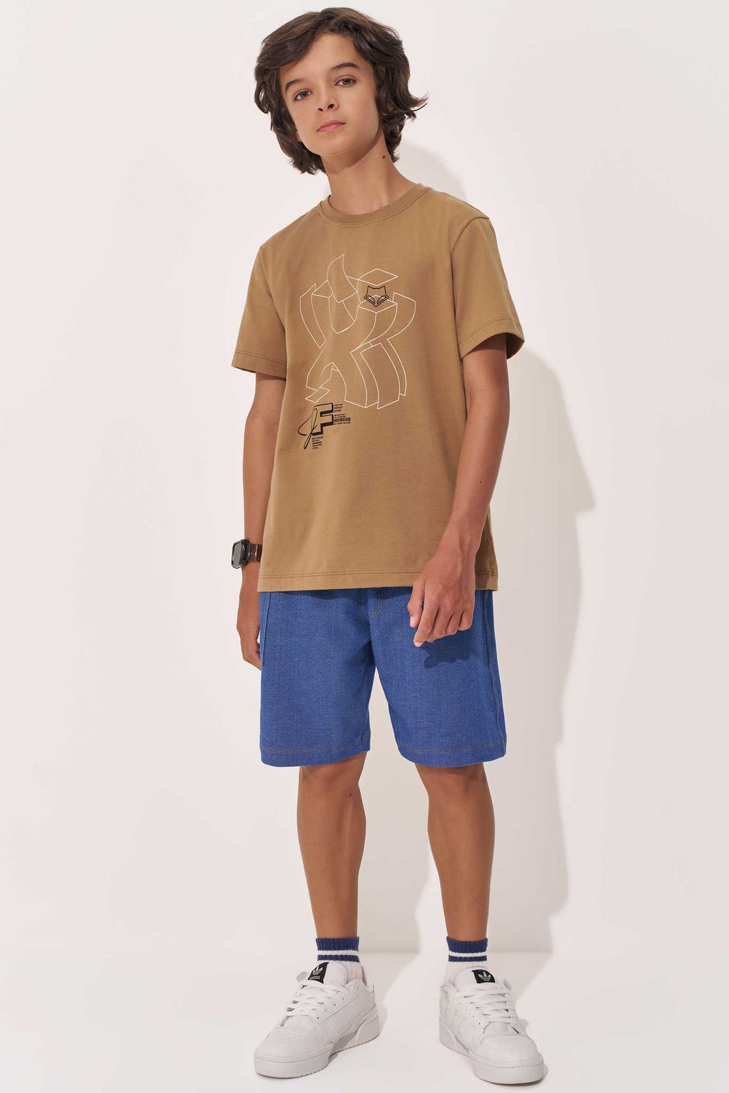 Conjunto de camiseta em meia malha e bermuda em malha denim com elastano 98002 Johnny Fox Teen Menino Conjunto de camiseta em meia malha e bermuda em malha denim com elastano 98002 Johnny Fox Teen Menino