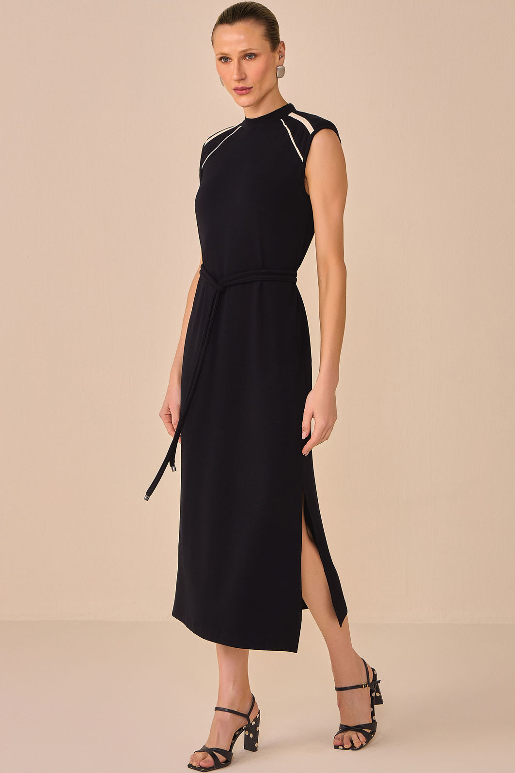 Vestido maxi midi em molevisco premium 96767 Linzzi Vestido maxi midi em molevisco premium 96767 Linzzi