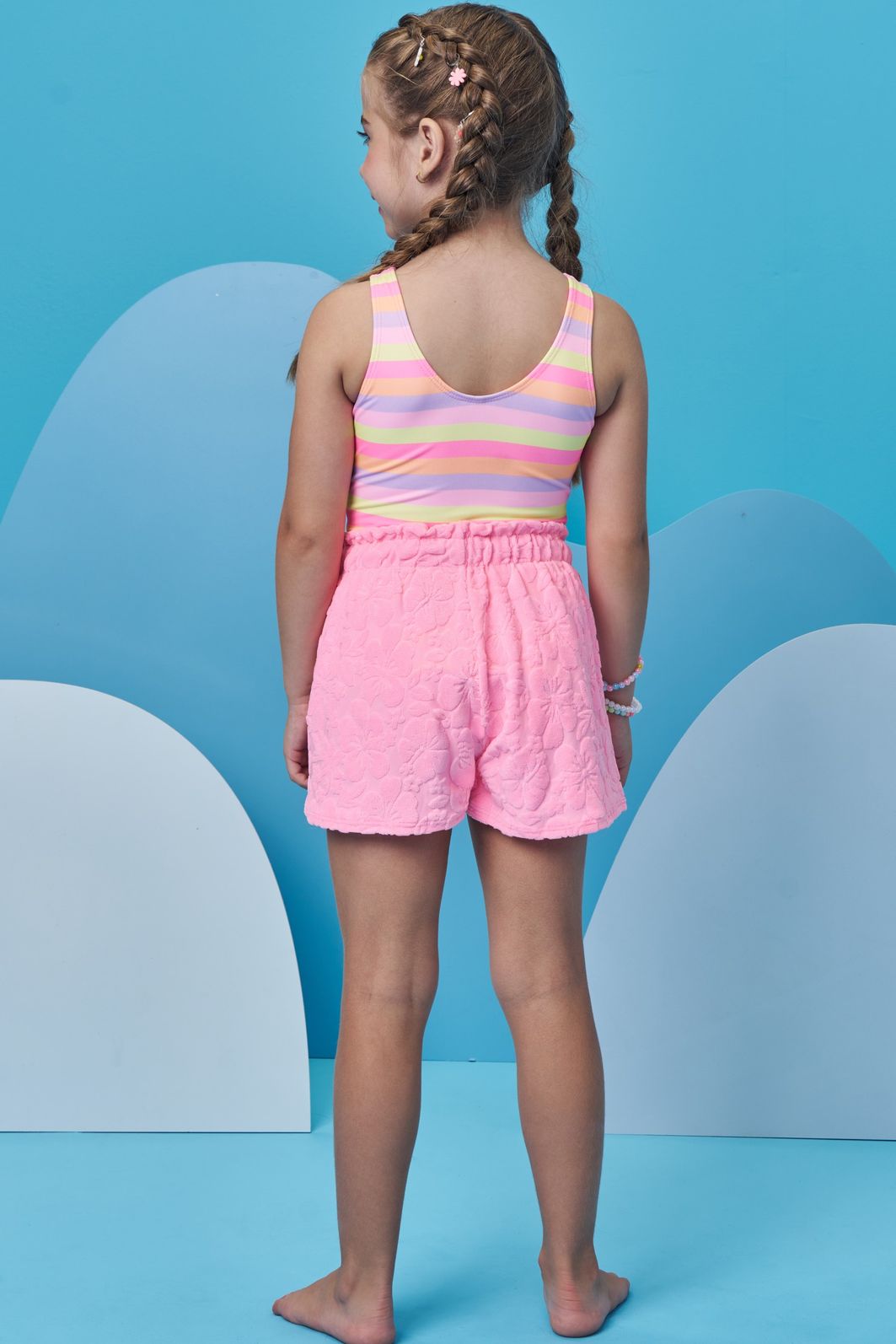 Conjunto de maiô em malha UV dry com proteção UV 50+ com shorts em malha atoalhada 96220 Infanti Infantil Menina Conjunto de maiô em malha UV dry com proteção UV 50+ com shorts em malha atoalhada 96220 Infanti Infantil Menina