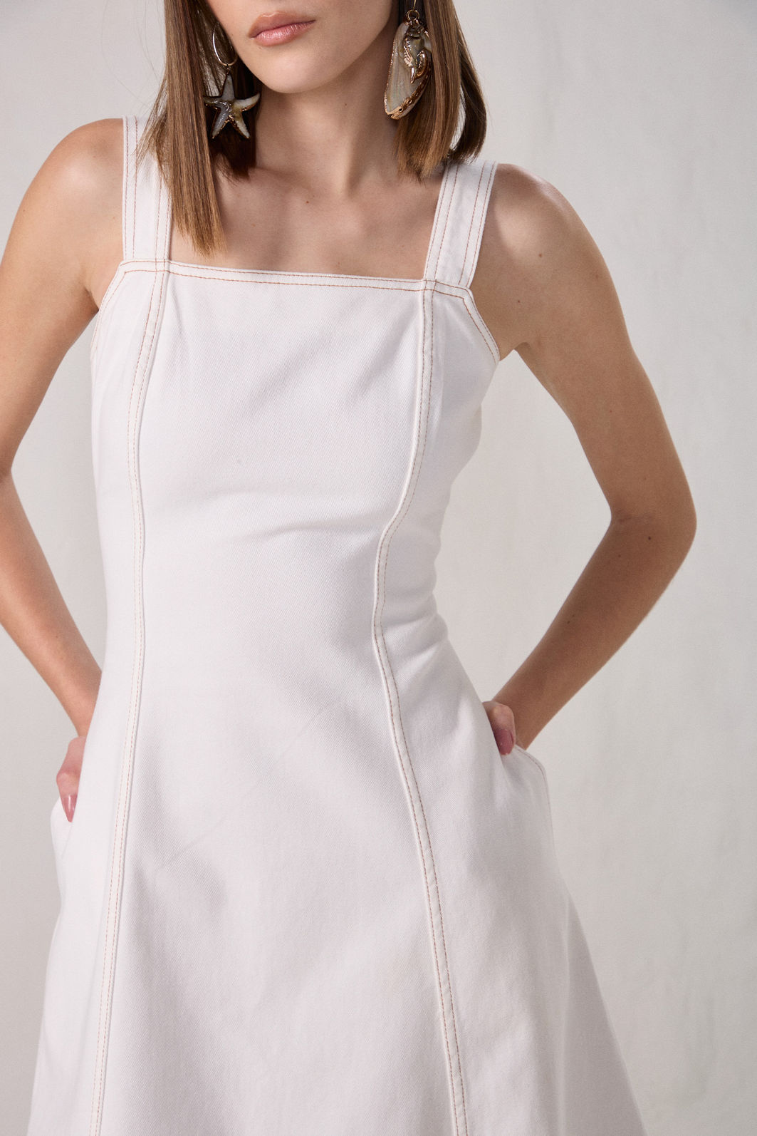 Vestido maxi midi de alças em sarja 83249 Linzzi Vestido maxi midi de alças em sarja 83249 Linzzi