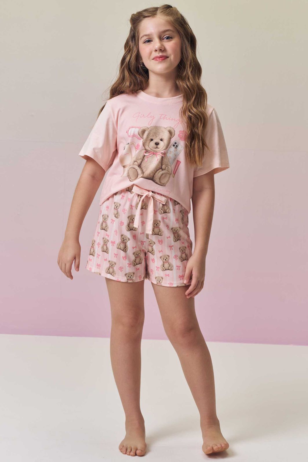 Conjunto de pijama com blusa em meia malha e shorts em malha fresh 95089 Vic Teen Menina
