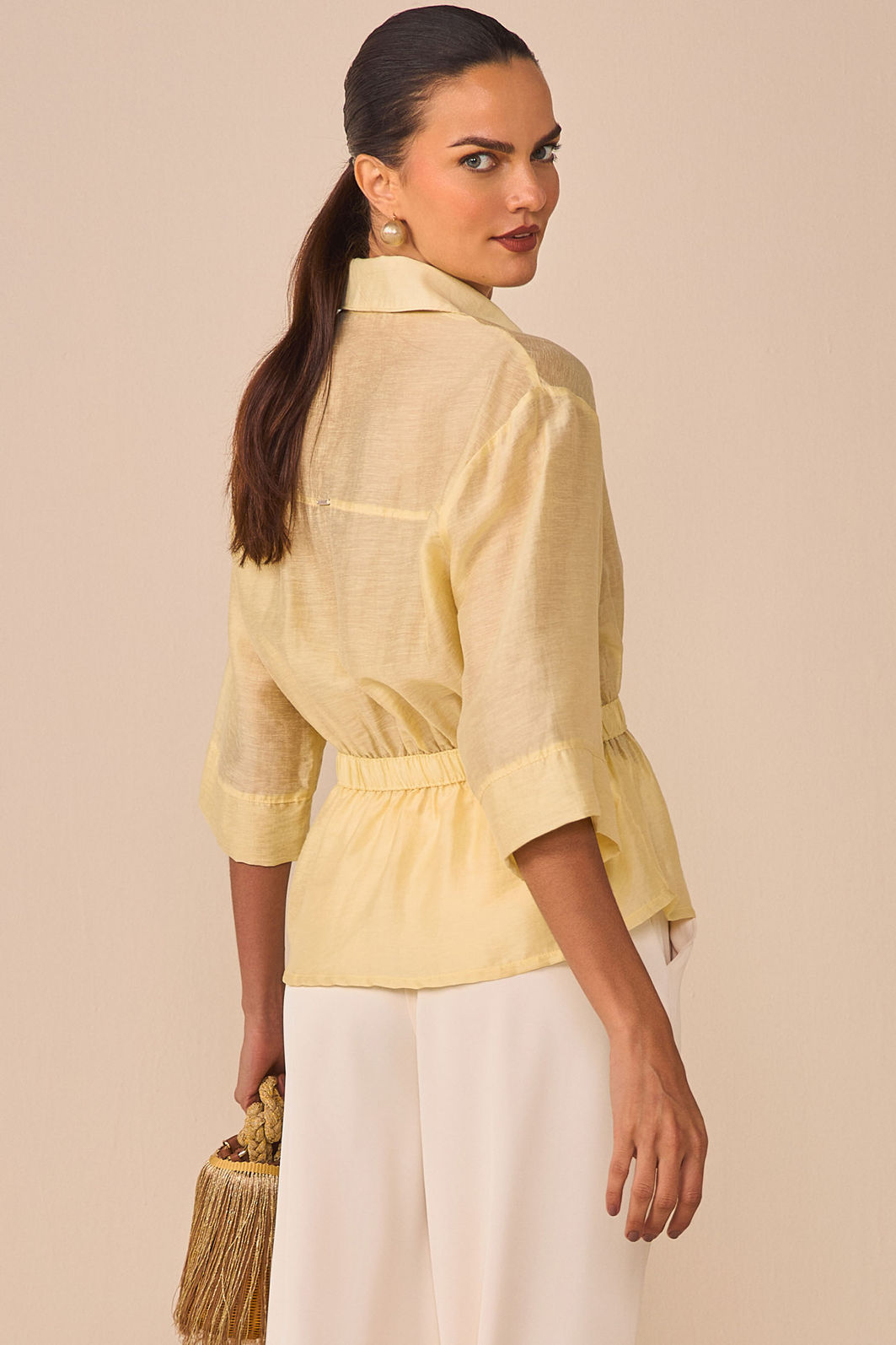 Camisa em tecido tencel premium 97079 Linzzi Camisa em tecido tencel premium 97079 Linzzi