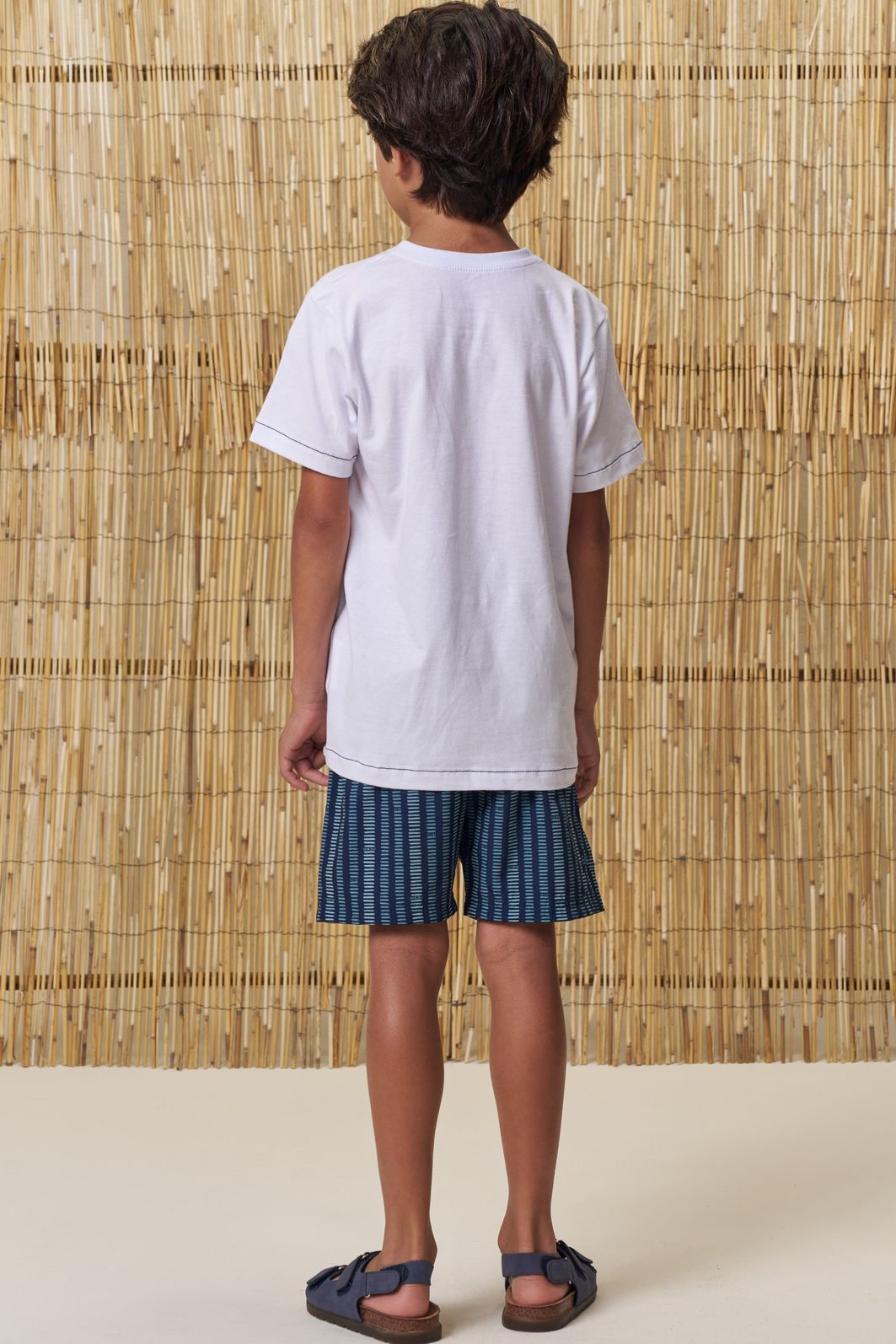 Conjunto de camiseta em meia malha e bermuda em nylon ergonomic com elastano 99010 LucBoo Infantil Menino Conjunto de camiseta em meia malha e bermuda em nylon ergonomic com elastano 99010 LucBoo Infantil Menino