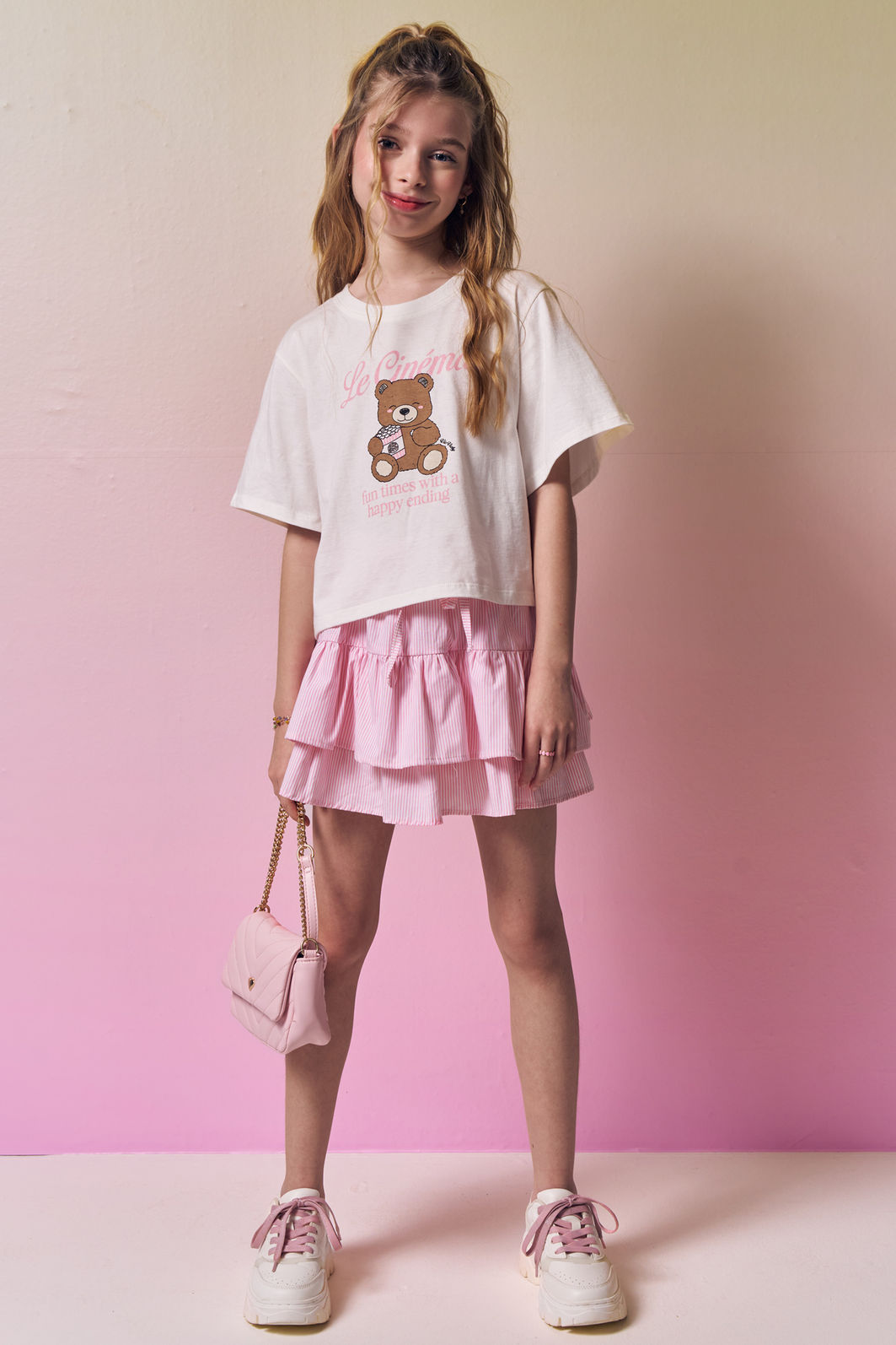 Conjunto de blusa em meia malha, saia em tricoline com elastano e shorts embutido 96868 Vic Teen Menina Conjunto de blusa em meia malha, saia em tricoline com elastano e shorts embutido 96868 Vic Teen Menina
