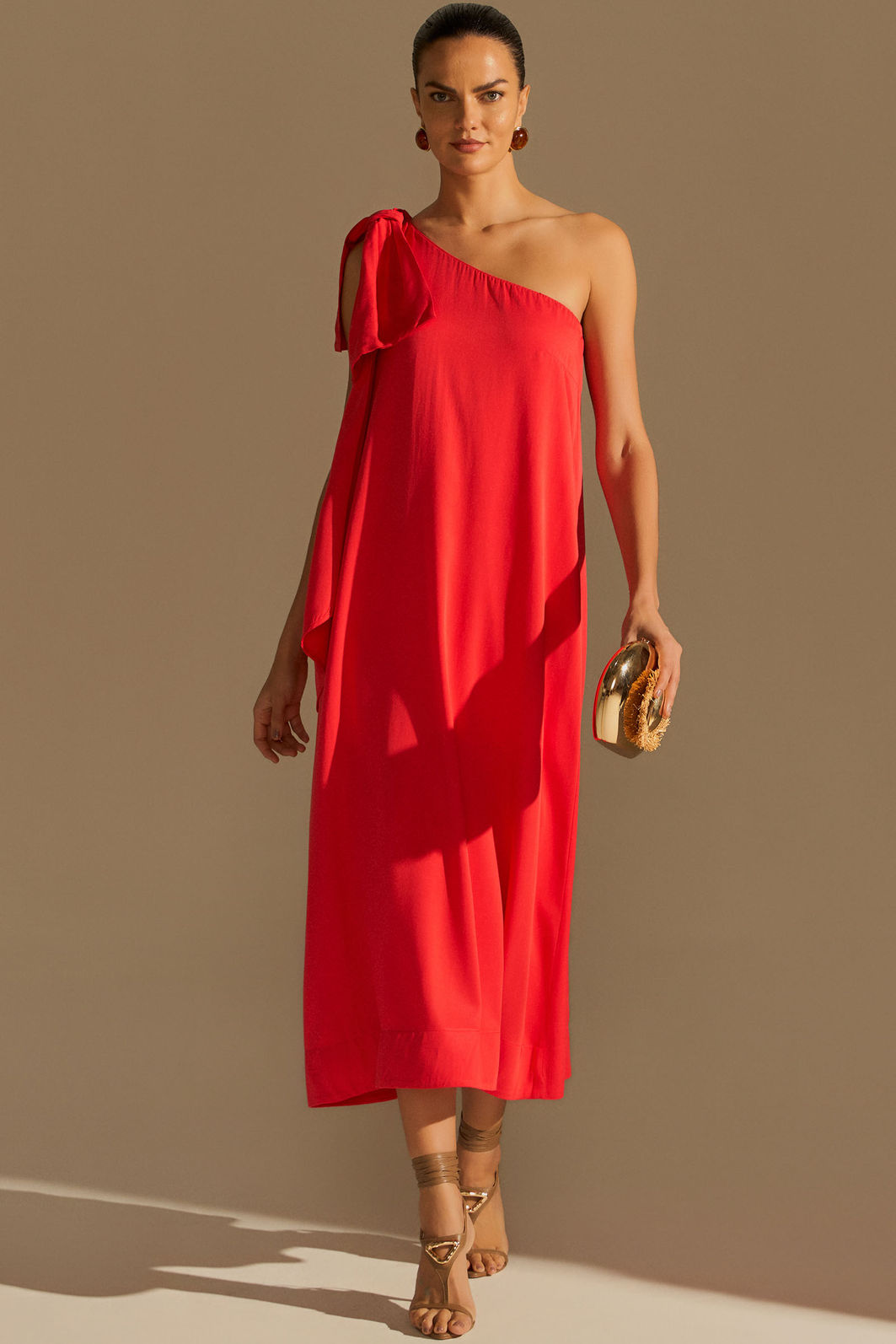 Vestido assimétrico maxi midi em blend de viscose 96179 Linzzi Vestido assimétrico maxi midi em blend de viscose 96179 Linzzi