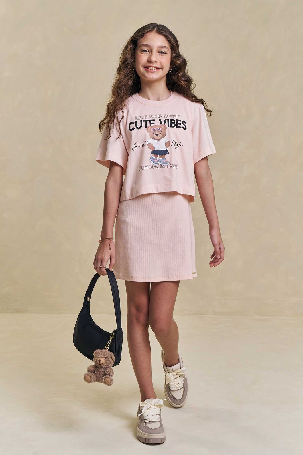 Vestido em canelado liz e blusa de sobreposição em meia malha 94618 Lilimoon Teen Menina Vestido em canelado liz e blusa de sobreposição em meia malha 94618 Lilimoon Teen Menina