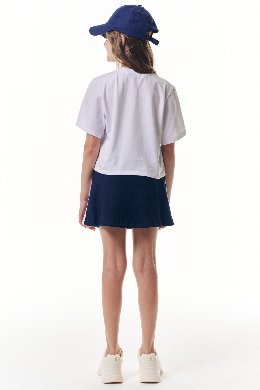 Conjunto de blusa em meia malha e saia em soft line com shorts embutido 96912 Vic Teen Menina Conjunto de blusa em meia malha e saia em soft line com shorts embutido 96912 Vic Teen Menina