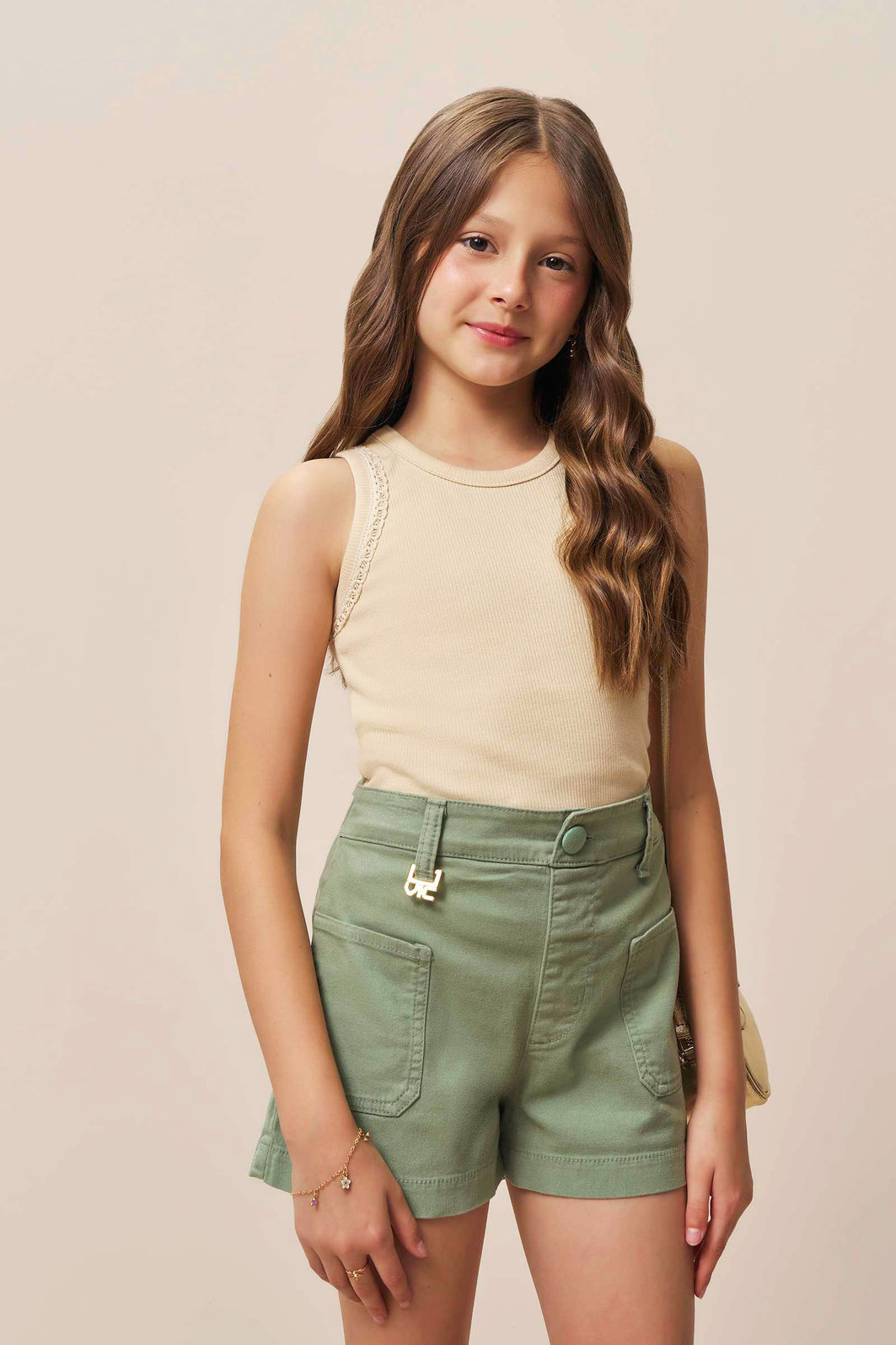 Shorts em sarja com elastano 94609 Vic Teen Menina Shorts em sarja com elastano 94609 Vic Teen Menina