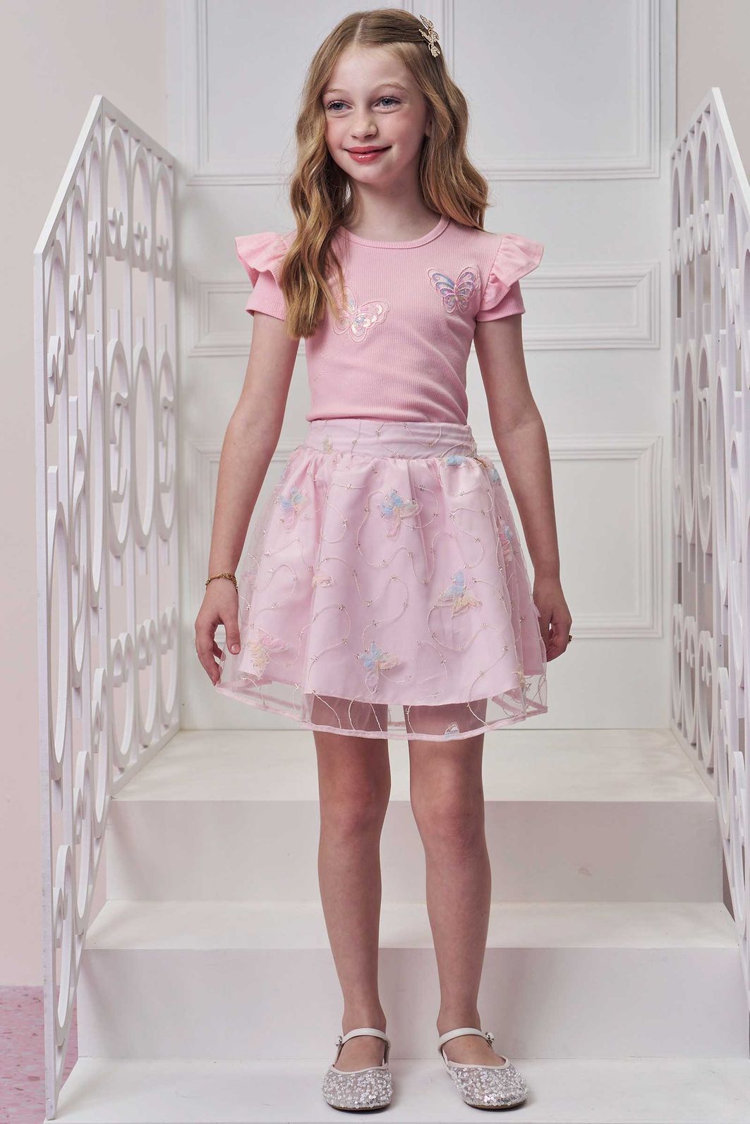 Conjunto de blusa em canelado liz e saia em tule bordado borboletas. Com short embutido 98897 Infanti Infantil Menina