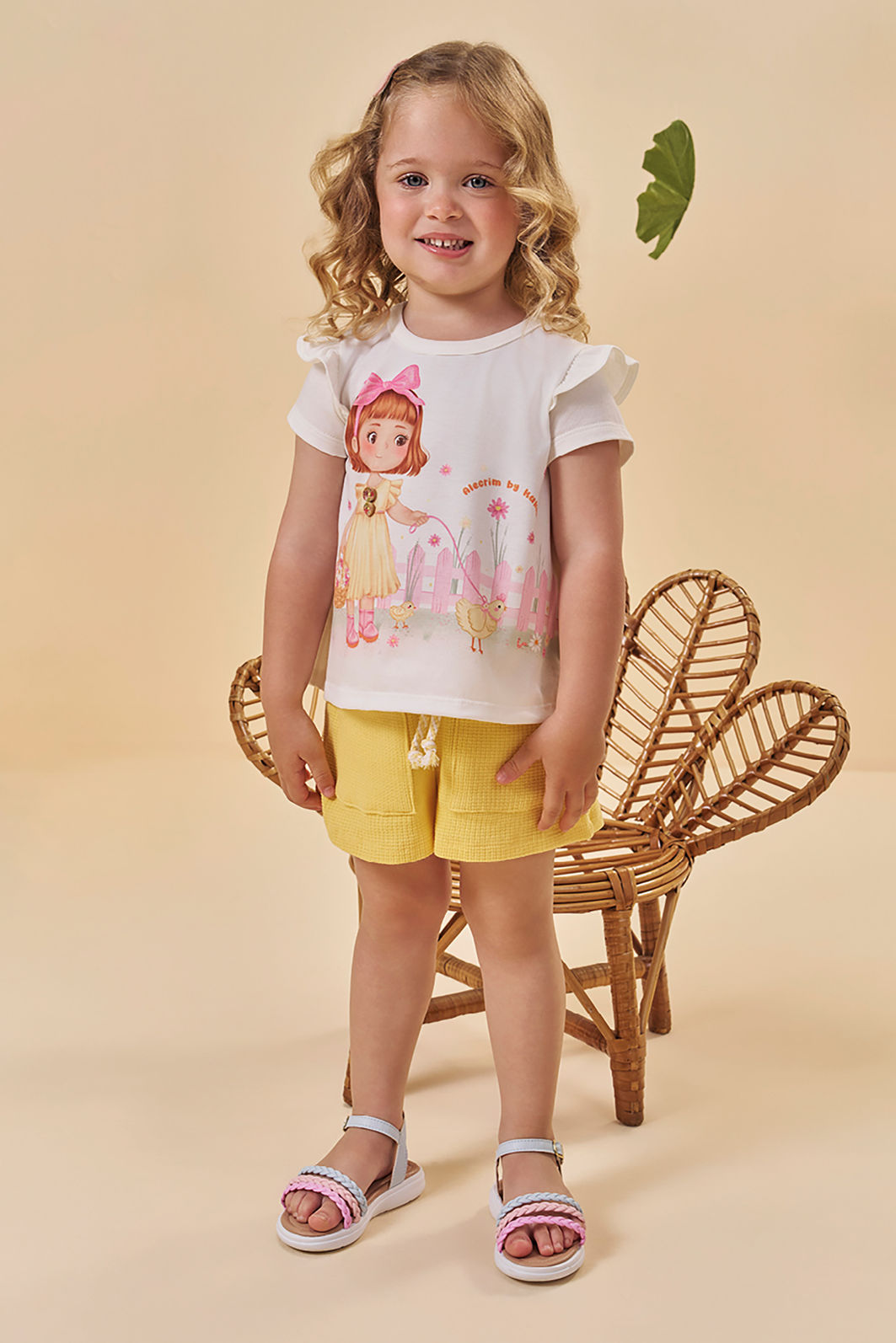 Conjunto de bata em meia malha e shorts em malha waffle 96020 Kukiê Infantil Menina Conjunto de bata em meia malha e shorts em malha waffle 96020 Kukiê Infantil Menina