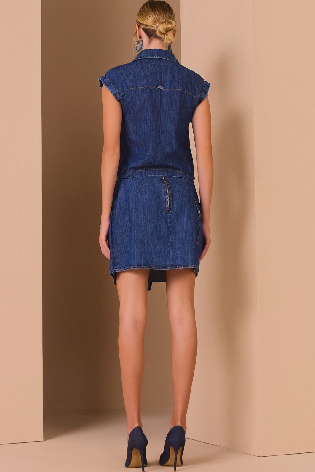 Camisa em jeans leve 97727 Linzzi Camisa em jeans leve 97727 Linzzi