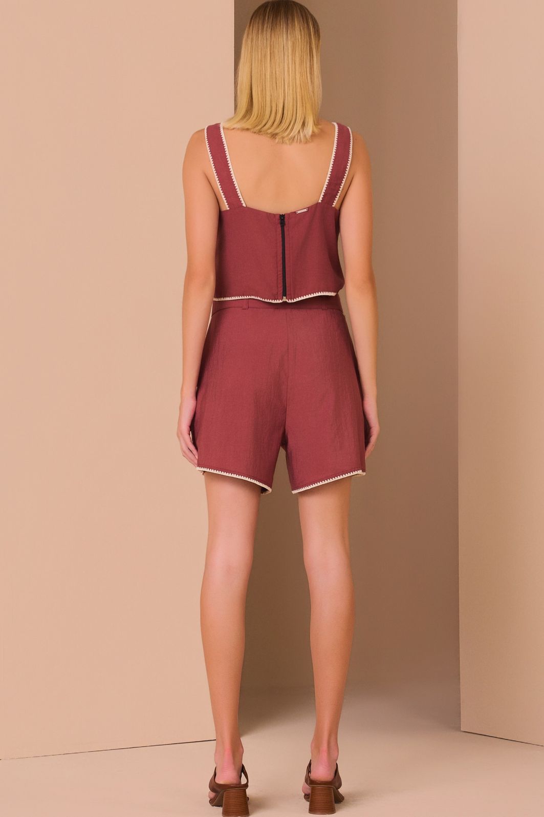 Blusa em crepe de viscose rayon 98633 Linzzi Blusa em crepe de viscose rayon 98633 Linzzi