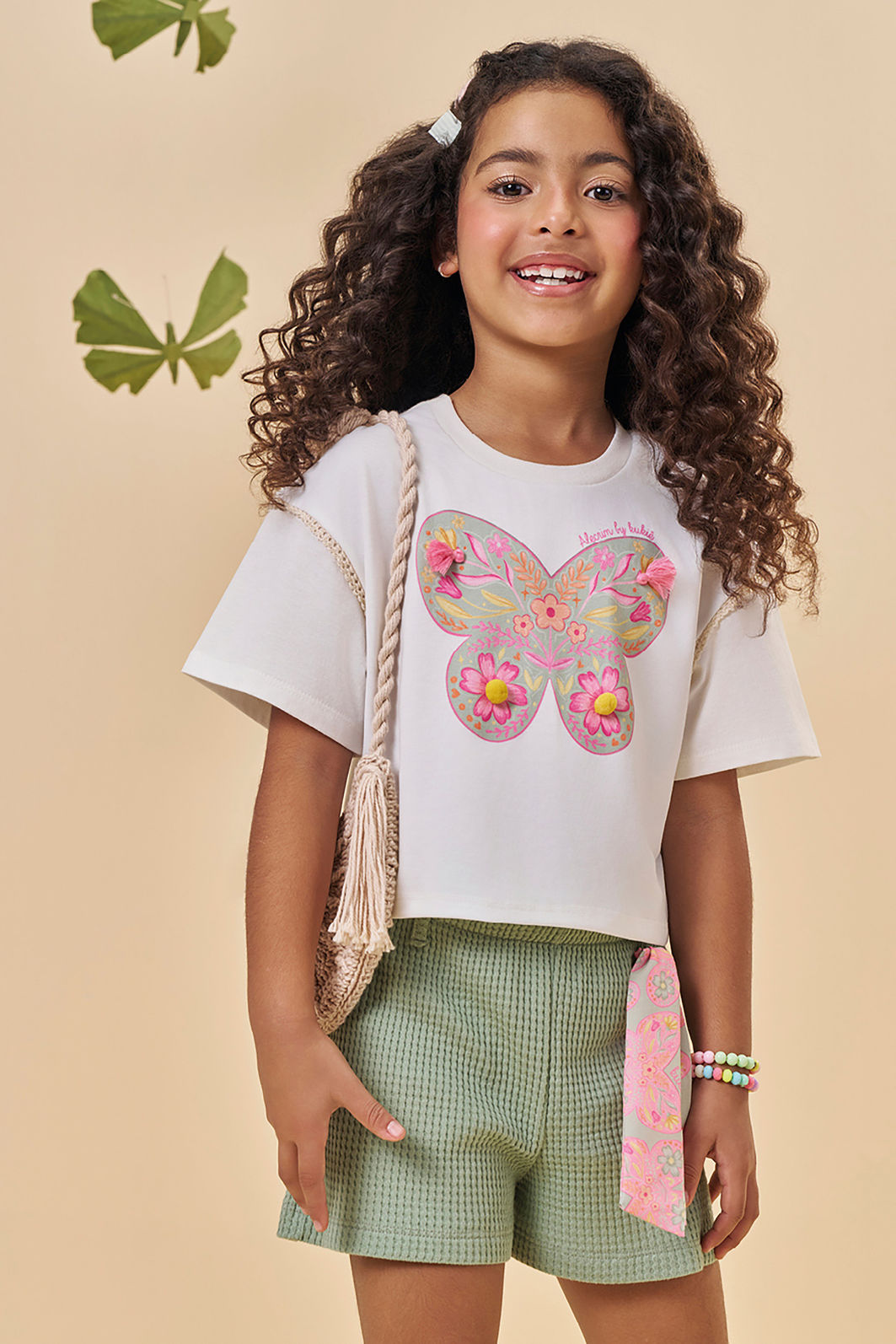 Conjunto de blusa em meia malha e shorts em malha big waffle 94614 Kukiê Infantil Menina Conjunto de blusa em meia malha e shorts em malha big waffle 94614 Kukiê Infantil Menina