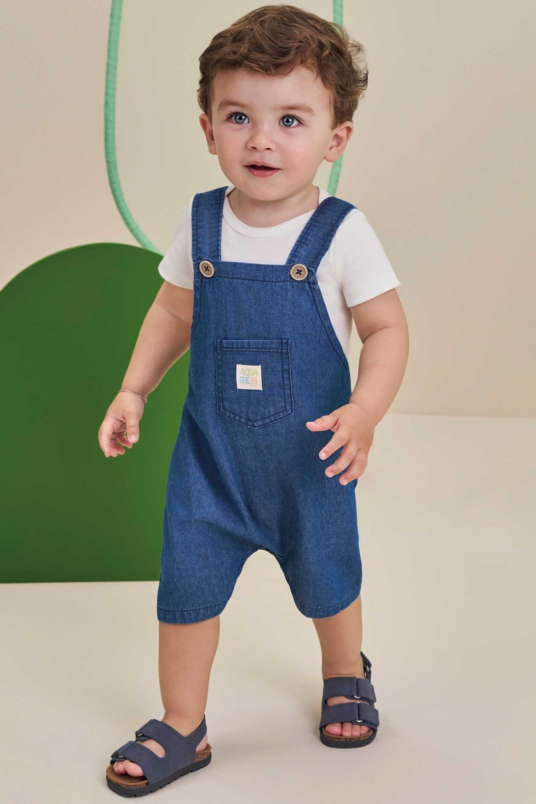 Conjunto de body em suedine e jardineira em jeans teca 98168 LucBoo Bebê Menino Conjunto de body em suedine e jardineira em jeans teca 98168 LucBoo Bebê Menino