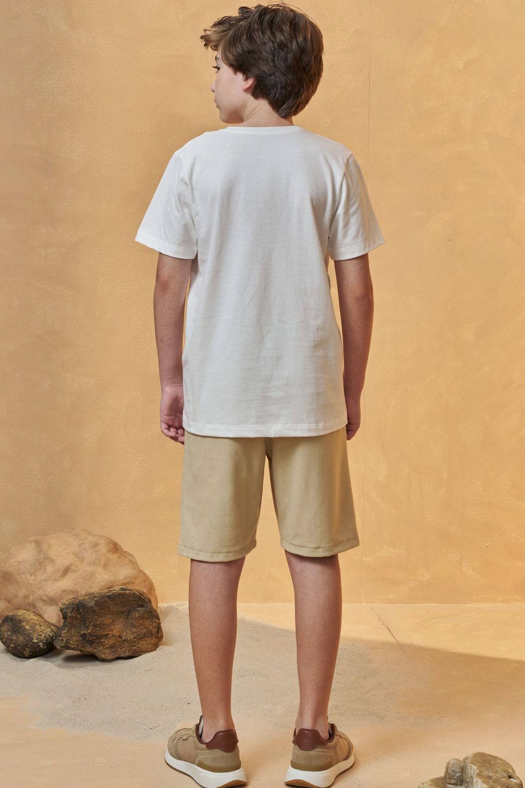 Conjunto de camiseta em meia malha e bermuda em cotton jeans com elastano 95690 Johnny Fox Teen Menino Conjunto de camiseta em meia malha e bermuda em cotton jeans com elastano 95690 Johnny Fox Teen Menino
