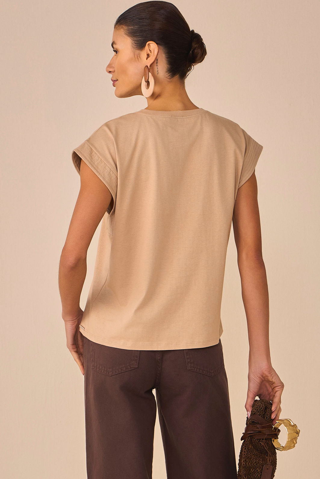 Blusa em malha de algodão premium 95612 Linzzi Blusa em malha de algodão premium 95612 Linzzi