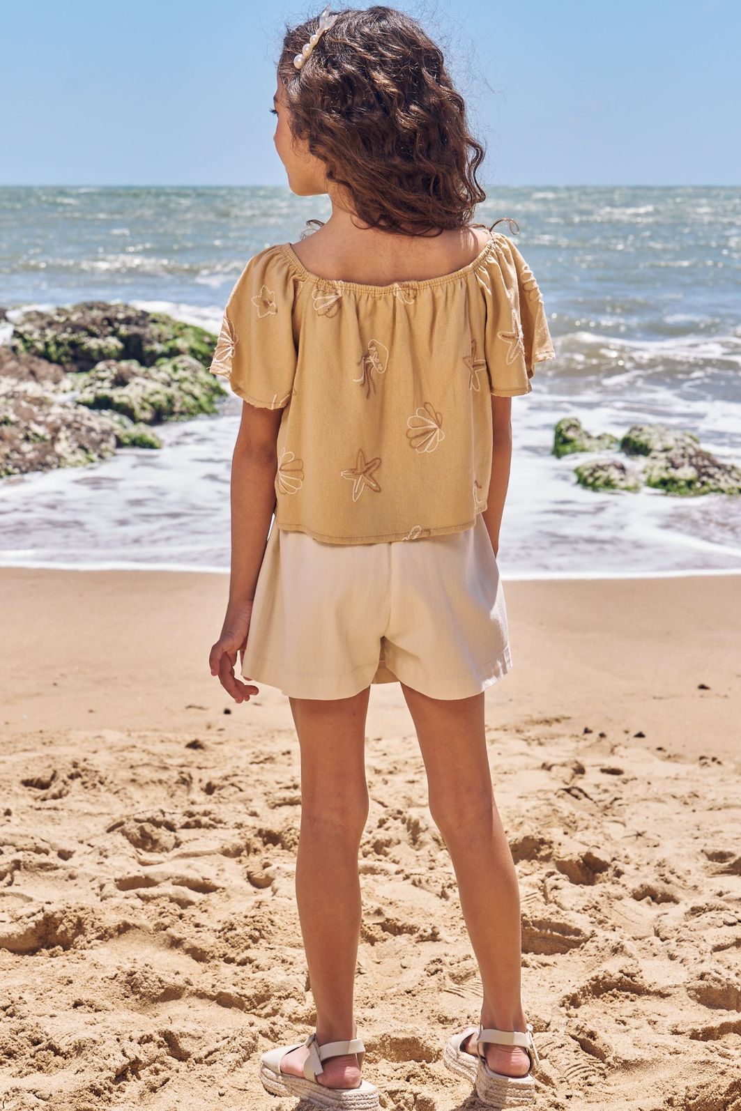 Conjunto de bata em blend de linho bordado e short saia em sarja com elastano 96496 Infanti Infantil Menina