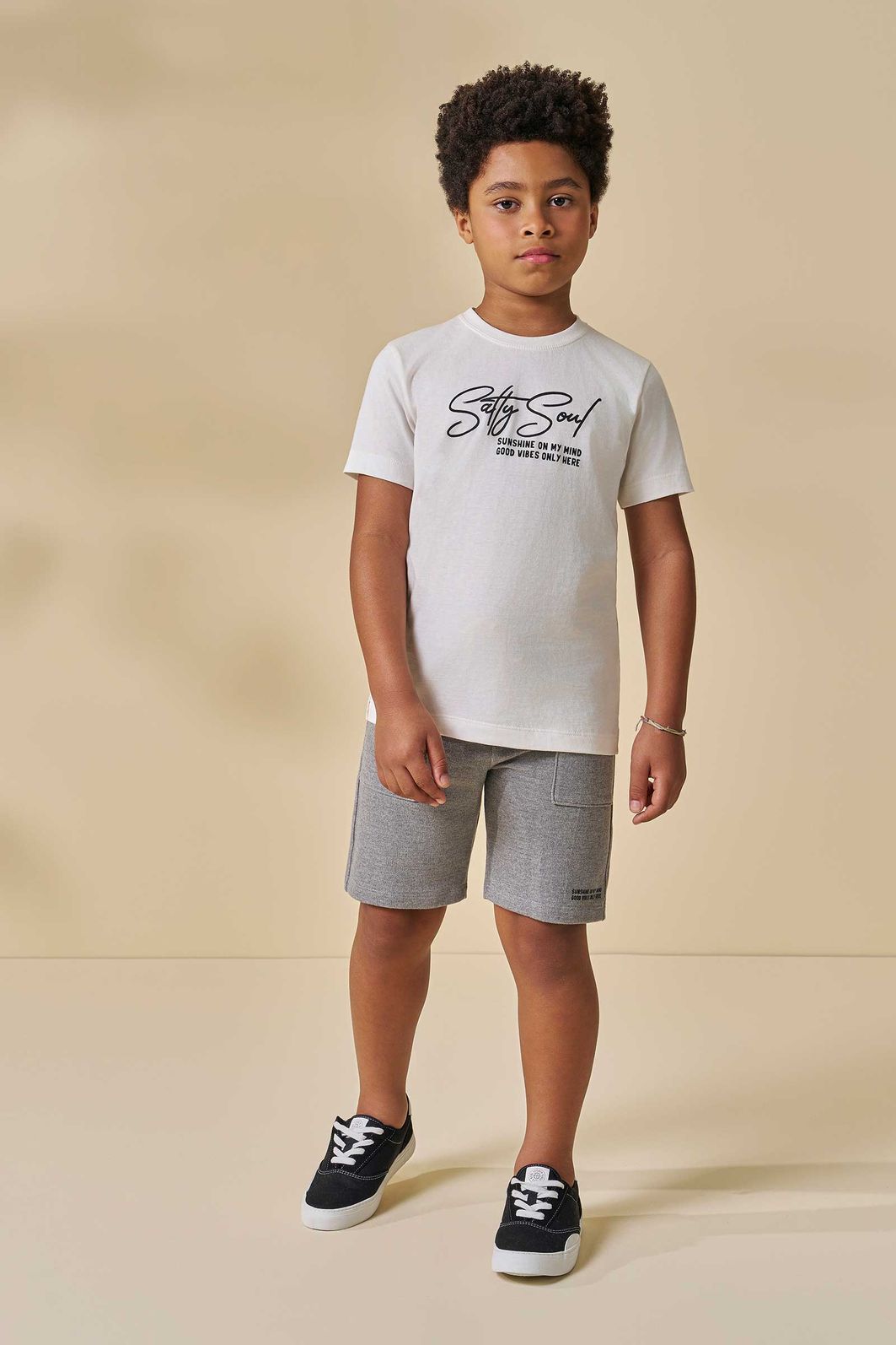 Conjunto de camiseta em malha meia e bermuda em moletom sem pelúcia 97167 LucBoo Infantil Menino Conjunto de camiseta em malha meia e bermuda em moletom sem pelúcia 97167 LucBoo Infantil Menino