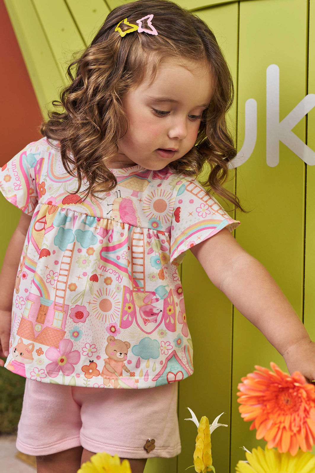 Conjunto de bata em malha fresh e shorts em moletom sem pelúcia 98066 Kukiê Infantil Menina Conjunto de bata em malha fresh e shorts em moletom sem pelúcia 98066 Kukiê Infantil Menina