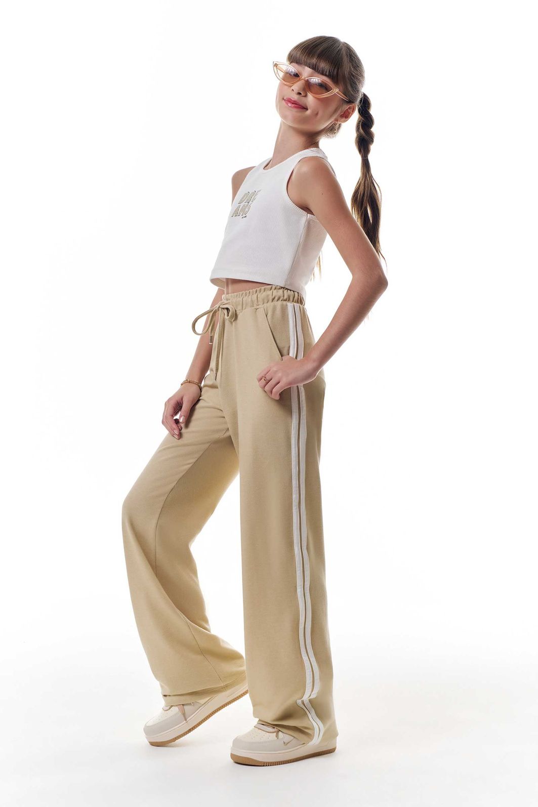 Conjunto de regata em canelado liz e calça wide leg em cotton jeans 95958 Vic Teen Menina Conjunto de regata em canelado liz e calça wide leg em cotton jeans 95958 Vic Teen Menina