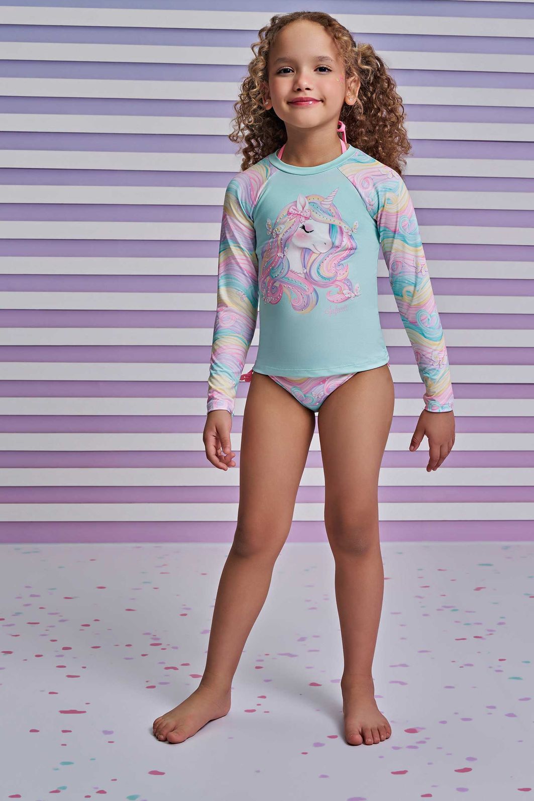 Trio de biquíni e blusa em malha UV dry com proteção UV 50+ 93170 Infanti Infantil Menina Trio de biquíni e blusa em malha UV dry com proteção UV 50+ 93170 Infanti Infantil Menina