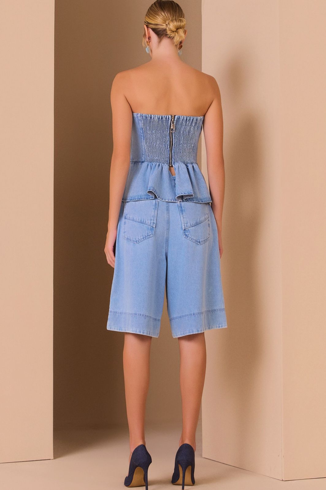 Blusa sem alça em jeans 97868 Linzzi Blusa sem alça em jeans 97868 Linzzi