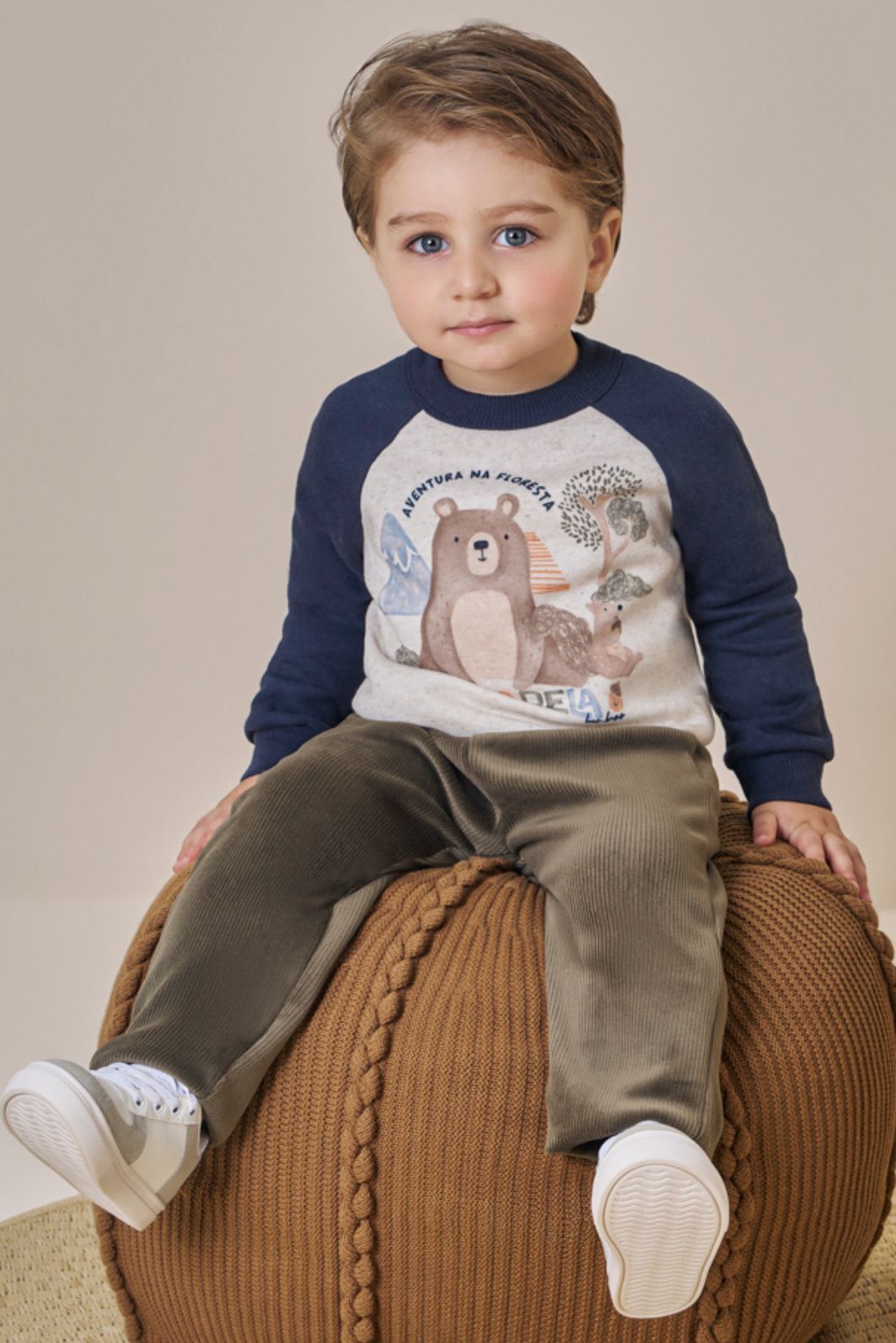 Conjunto de blusão em moletom com pelúcia e calça skinny em fleece cotelê com elastano 91750 LucBoo Bebê Menino Conjunto de blusão em moletom com pelúcia e calça skinny em fleece cotelê com elastano 91750 LucBoo Bebê Menino