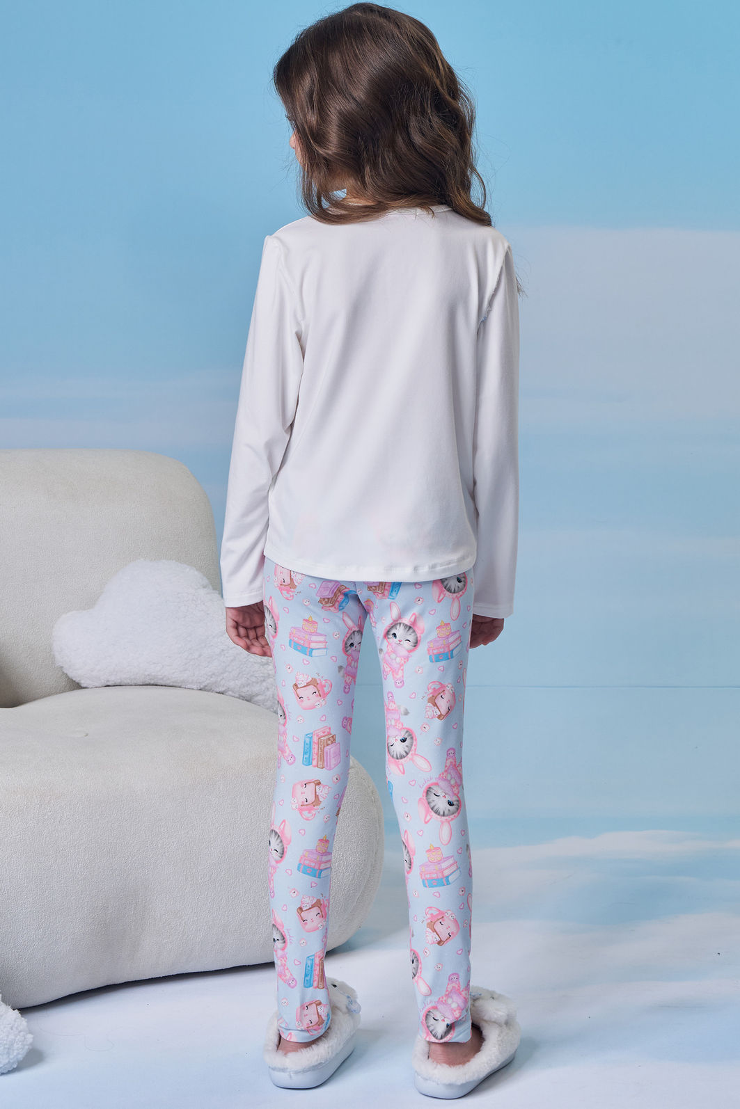Conjunto de pijama de blusa e calça em malha comfy 89279 Kukiê Infantil Menina Conjunto de pijama de blusa e calça em malha comfy 89279 Kukiê Infantil Menina