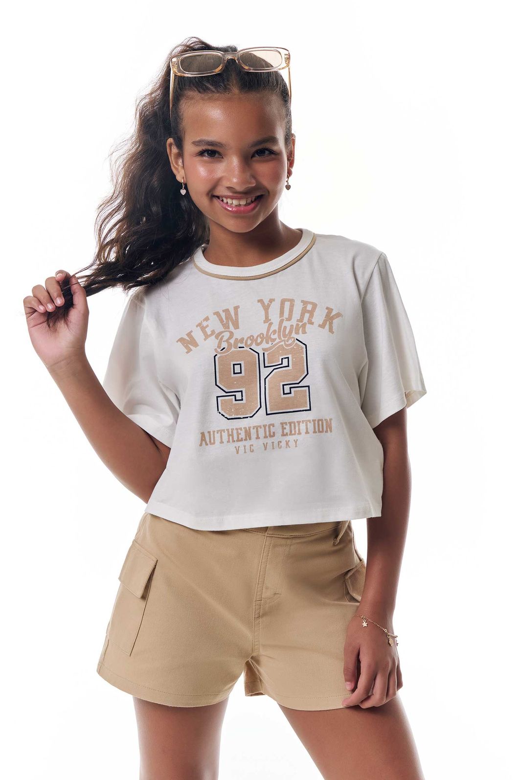 Conjunto de blusa em meia malha e shorts em sarja com elastano 95924 Vic Teen Menina Conjunto de blusa em meia malha e shorts em sarja com elastano 95924 Vic Teen Menina