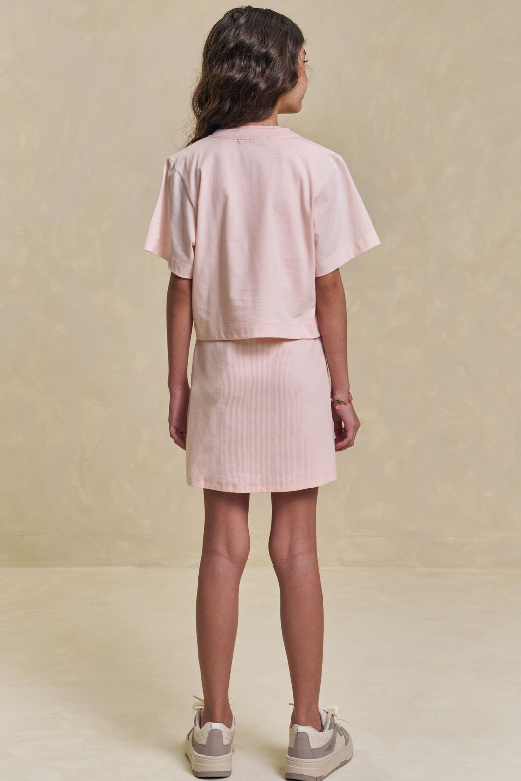 Vestido em canelado liz e blusa de sobreposição em meia malha 94618 Lilimoon Teen Menina Vestido em canelado liz e blusa de sobreposição em meia malha 94618 Lilimoon Teen Menina
