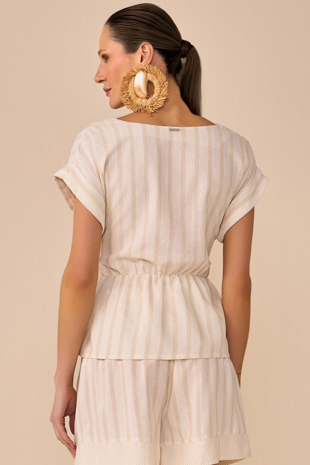 Blusa com amarração em blend de linho listrado 94726 Linzzi
