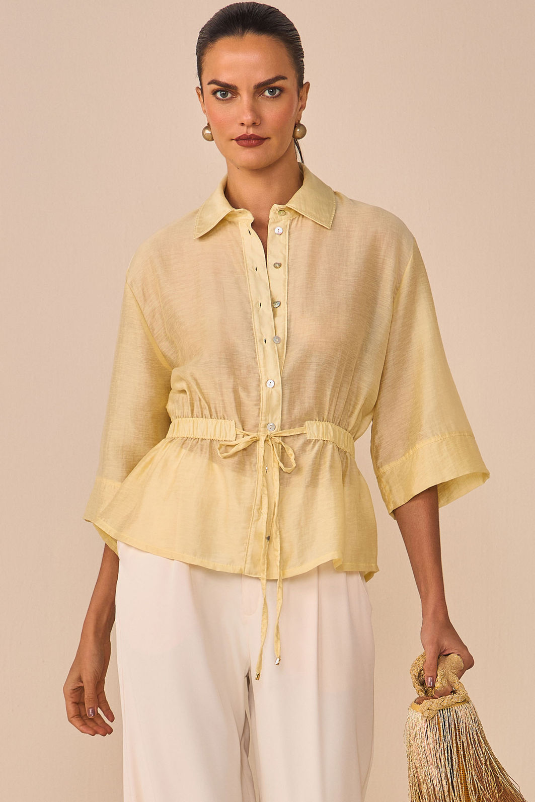 Camisa em tecido tencel premium 97079 Linzzi Camisa em tecido tencel premium 97079 Linzzi